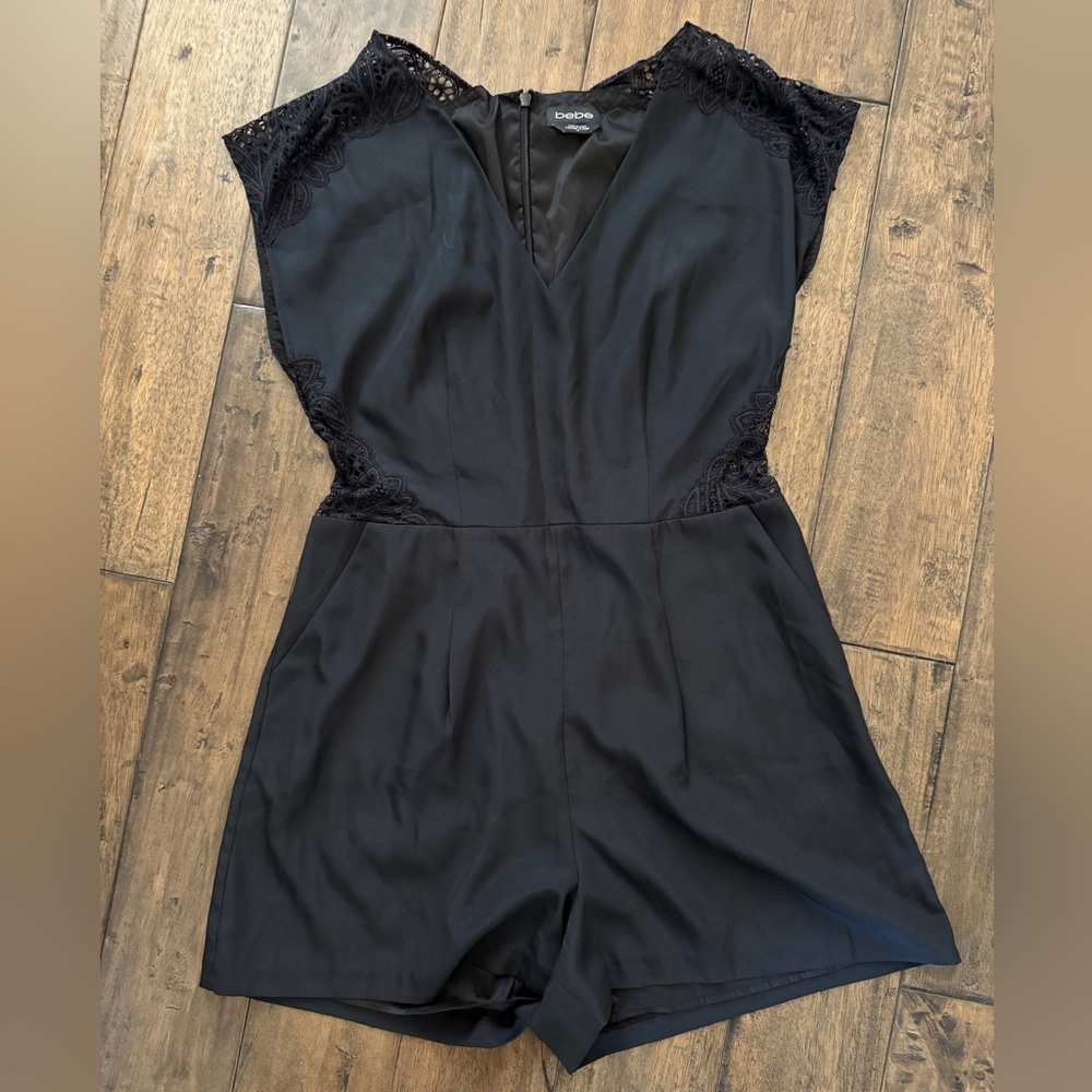 Bebe Women Romper size 10 NWOT